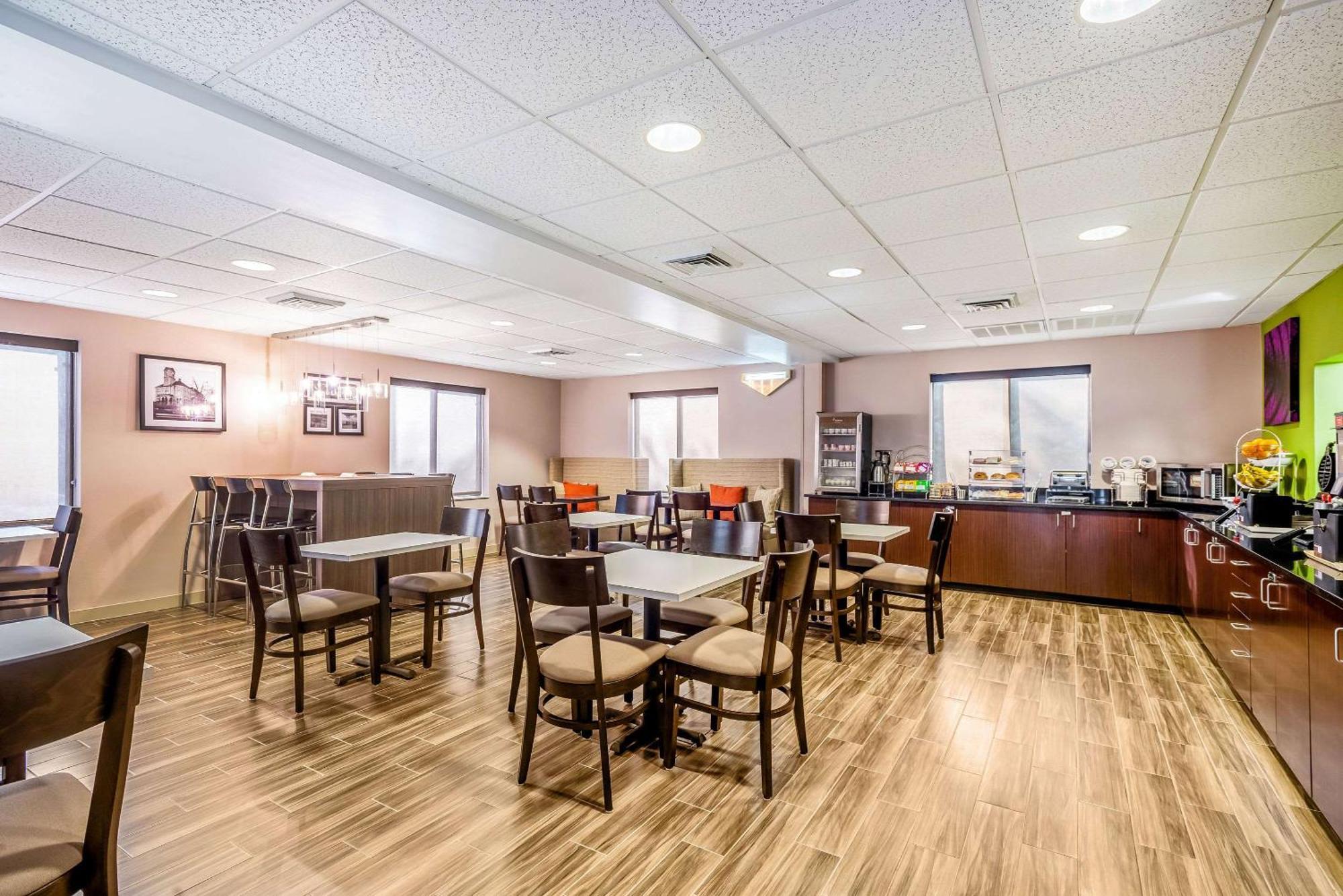 Sleep Inn & Suites Harrisonburg Near University Dış mekan fotoğraf